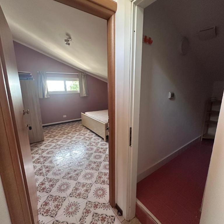 Nido Colorato B&B - Camera Familiare con Bagno Privato - 3