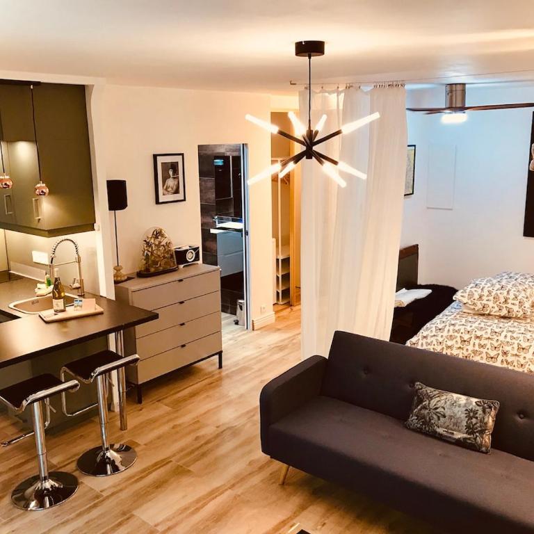 Your secret garden in Paris - Appartamento con 1 Camera da Letto - 1