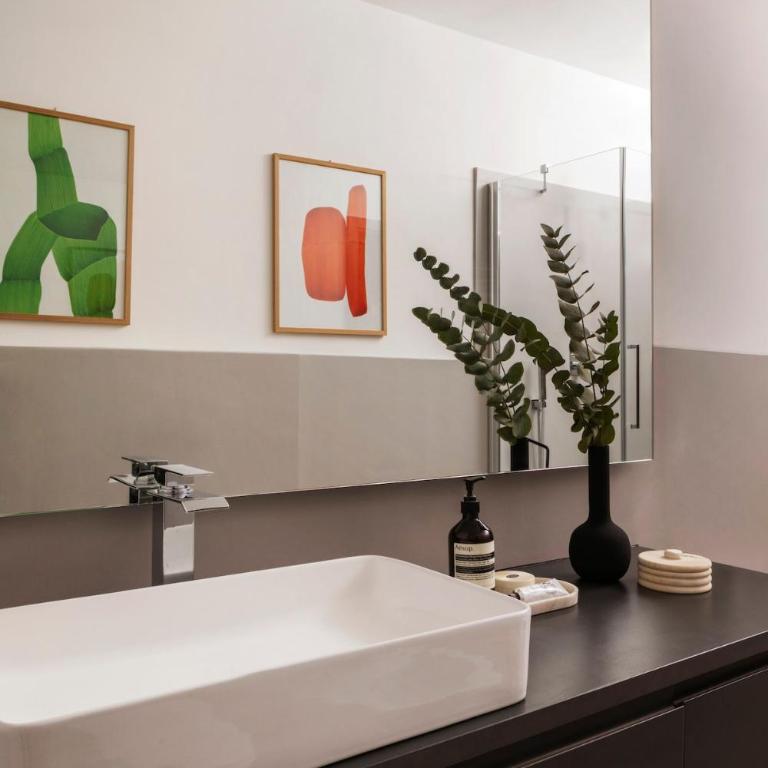 Bernini Art Apartment - Appartamento su 2 Livelli - 13