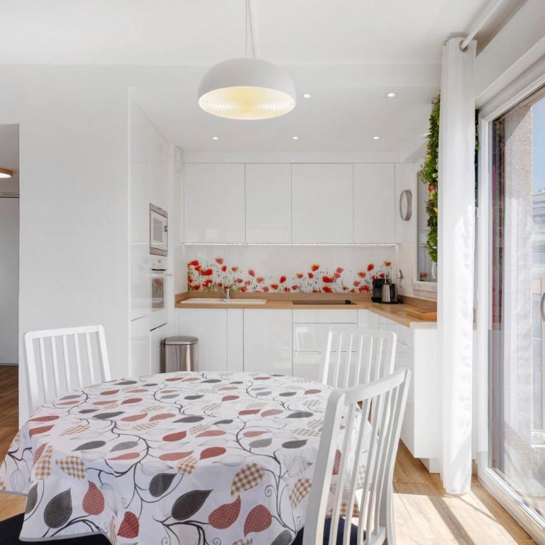 Centre juan les pins 2P pkg Elfira - Superior Apartment with City View - 6
