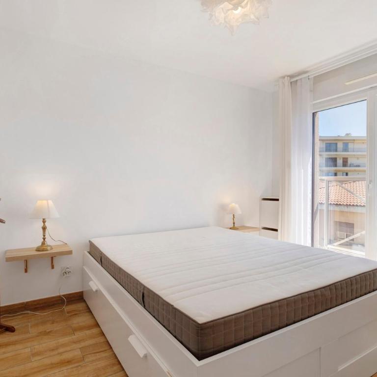 Centre juan les pins 2P pkg Elfira - Superior Apartment with City View - 8