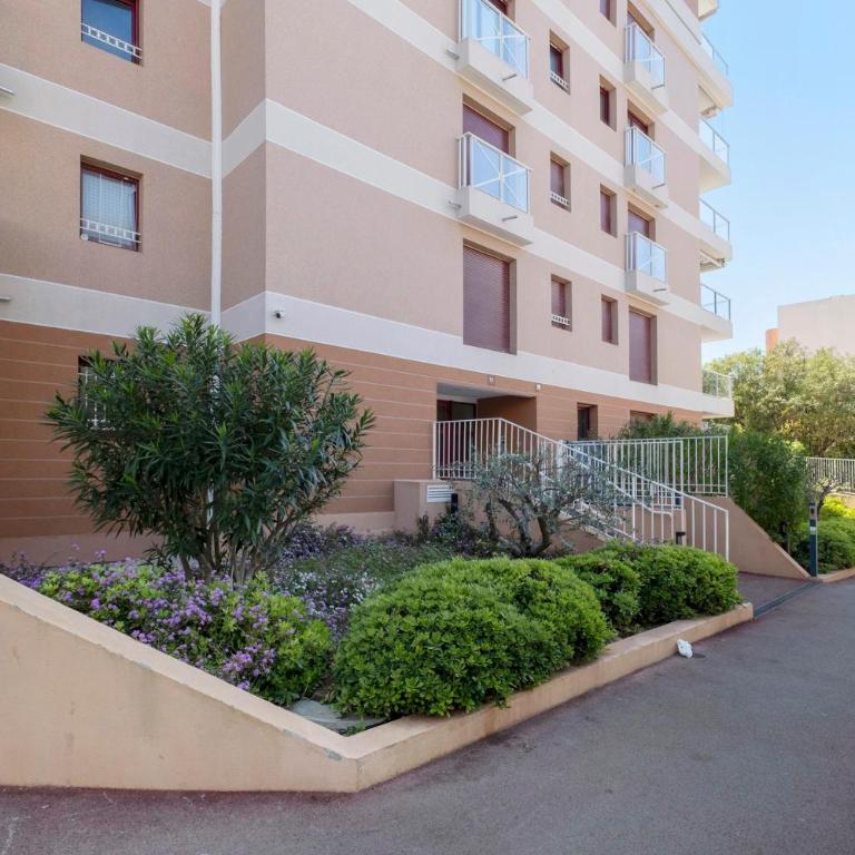 Centre juan les pins 2P pkg Elfira - Superior Apartment with City View - 23
