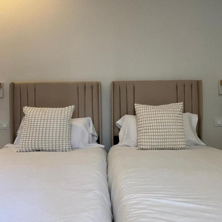 Apartamento La Muralla Deluxe - Three-Bedroom Apartment - 10