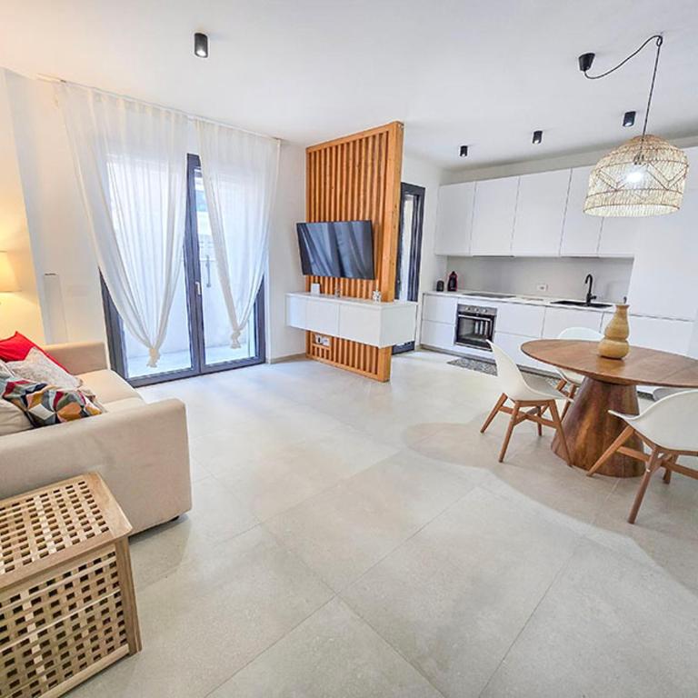 Design Suite Ovidio a due passi dalla spiaggia - Appartamento con 1 Camera da Letto - 2