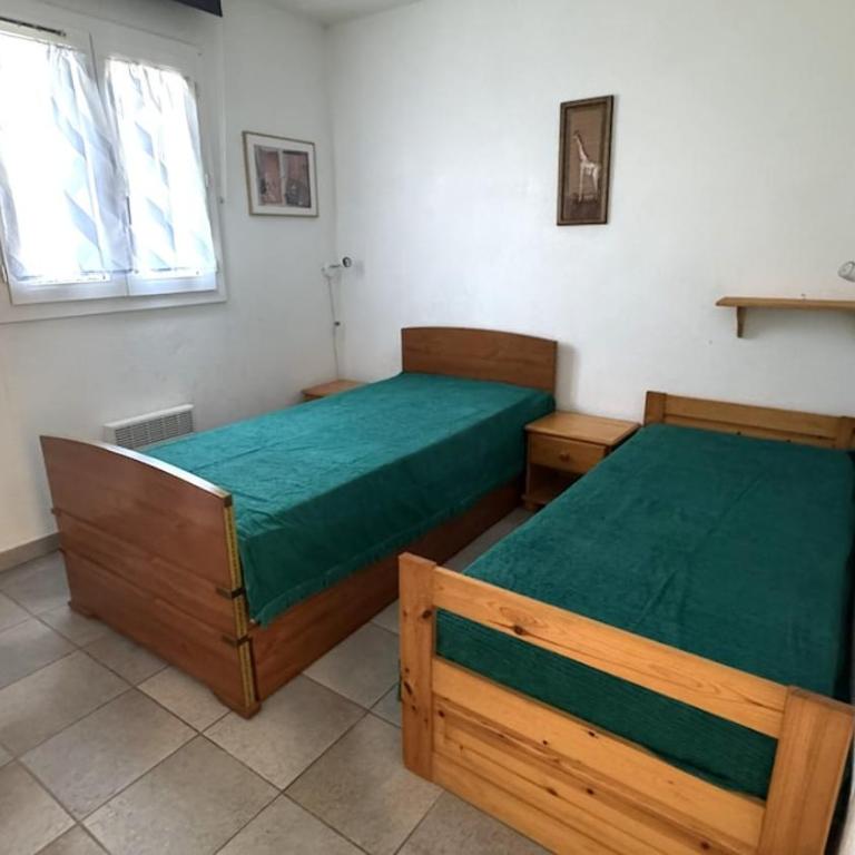 Appartement Bord de Mer, 5min plage, piscine, AC - Appartement 2 Chambres - 2