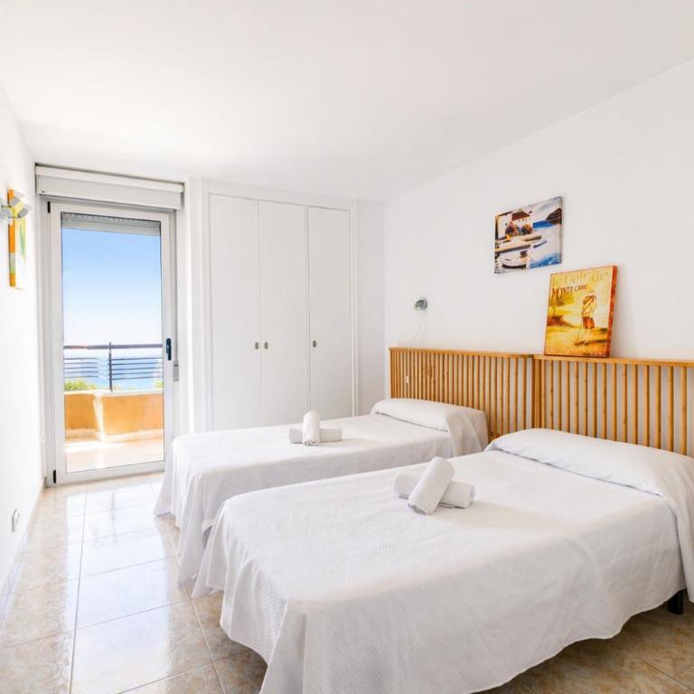 Apartamento en Primera Línea con Vistas y Piscina - One-Bedroom Apartment - 4