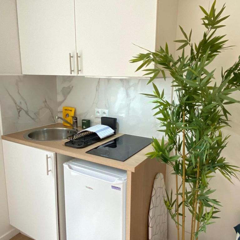 New 904 Suite Melanie - Cosy Apartment Paris Center - Studio - 3