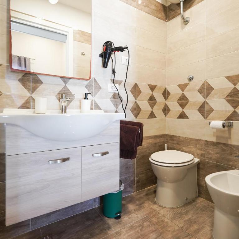Casa AGNESE B&B - Double Room with Private Bathroom - 5
