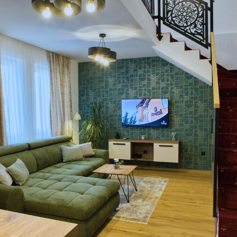 Royal Crown Apartments - Apartment - 18