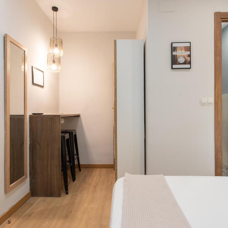 AbraCadabra Suites - Habitación Doble con baño privado - 16