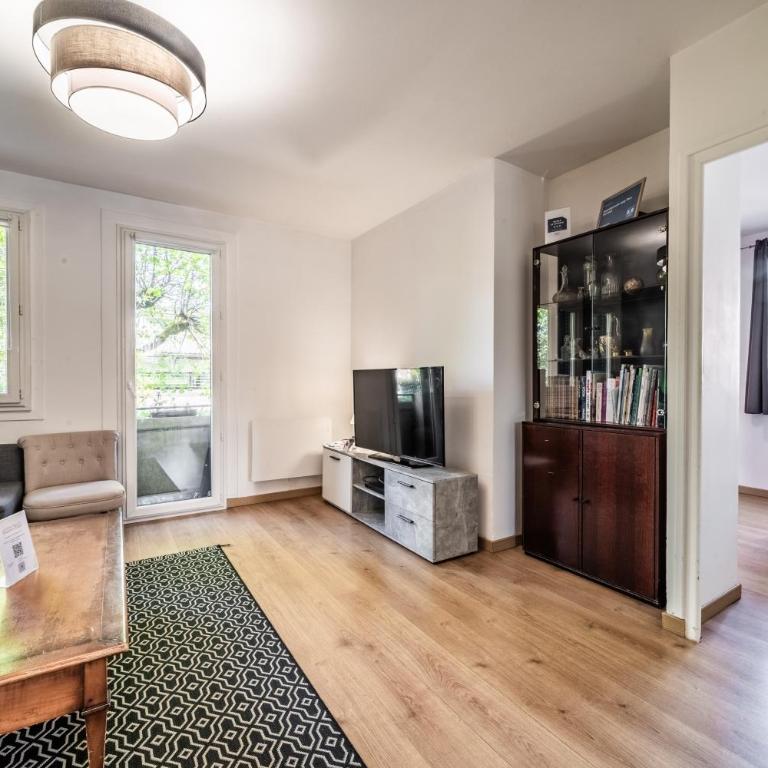 Appartement Cosy Parc Thermal - Appartement Supérieur - Vue sur Ville - 21