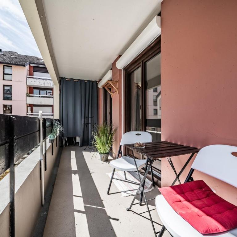 Appartement Central à Thonon - Appartement 2 Chambres Deluxe avec Balcon - 20