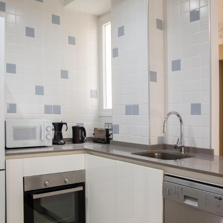 Lovely apartment center - Apartamento de 3 dormitorios - 11