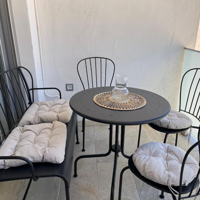 Lovely apartment center - Apartamento de 3 dormitorios - 2