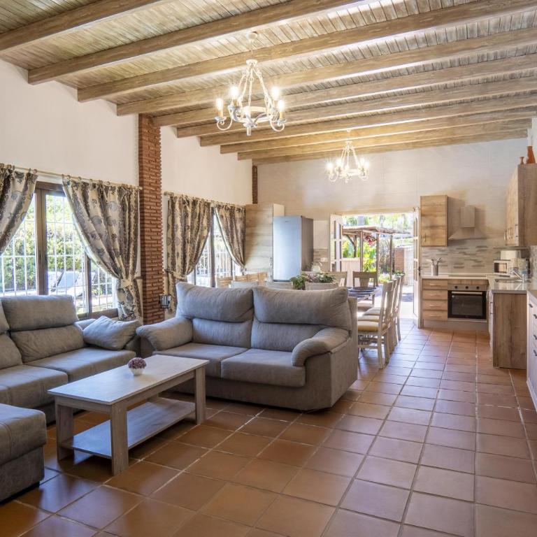 Cubo's Casa El Candil - Vacation Home - 14