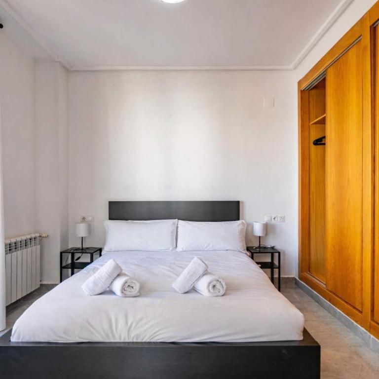 Two bed - Two Bathroom apartment AA211LT - Apartamento - 6