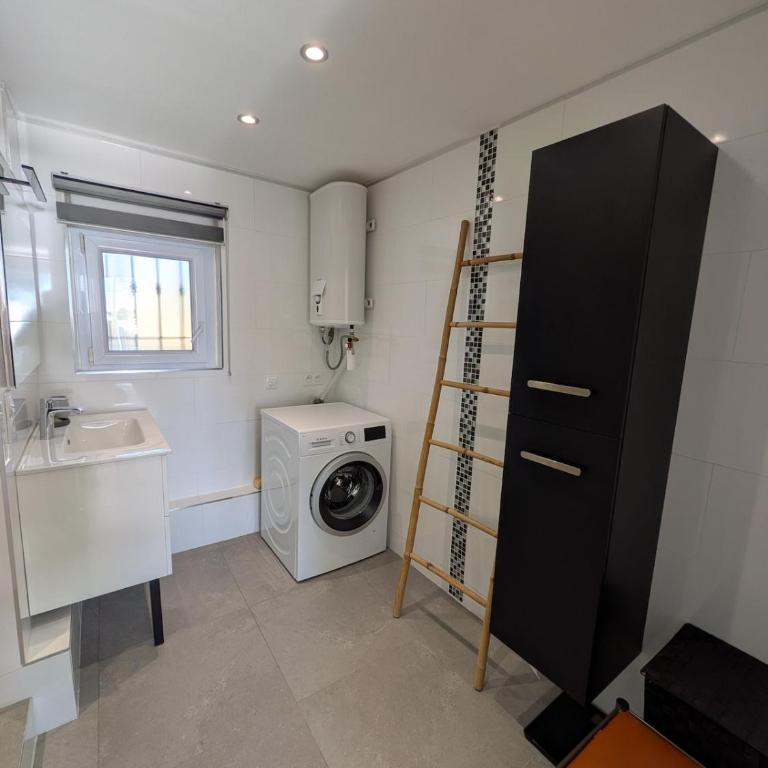 Cocon Thalassa pieds dans l'eau, St Aygulf - One-Bedroom Apartment - 3