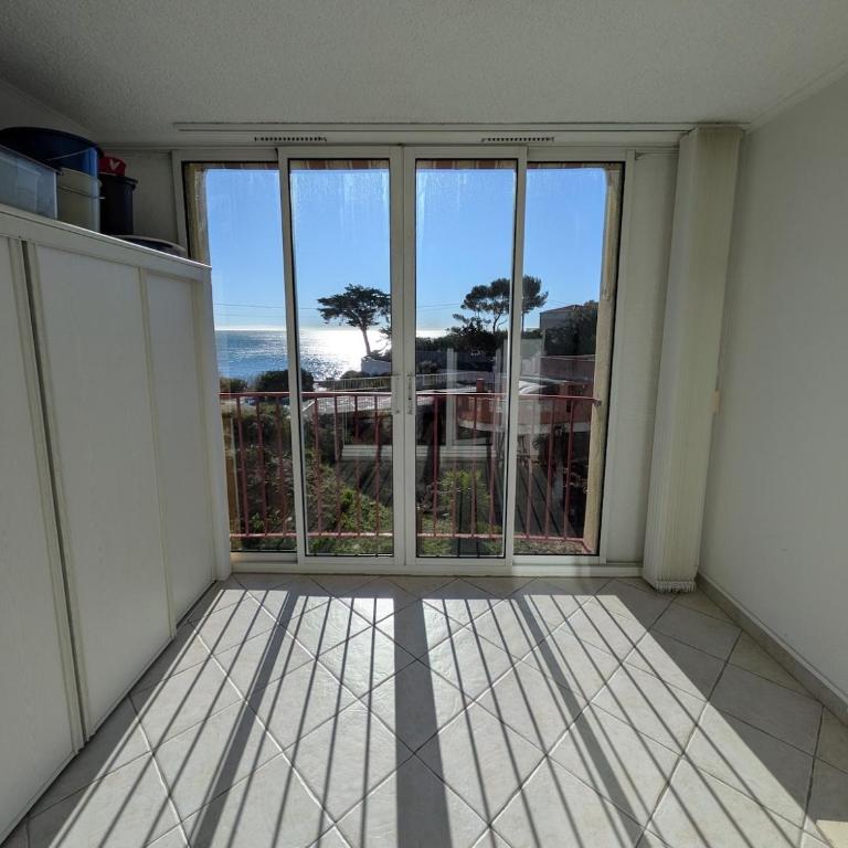 Cocon Thalassa pieds dans l'eau, St Aygulf - One-Bedroom Apartment - 11