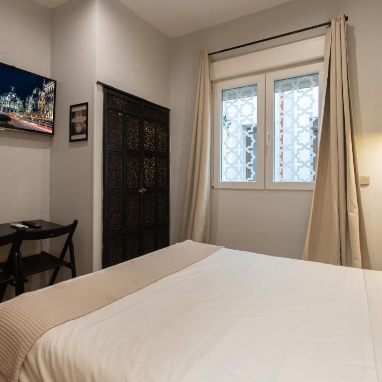 AbraCadabra Suites - Habitación Doble con baño privado - 19