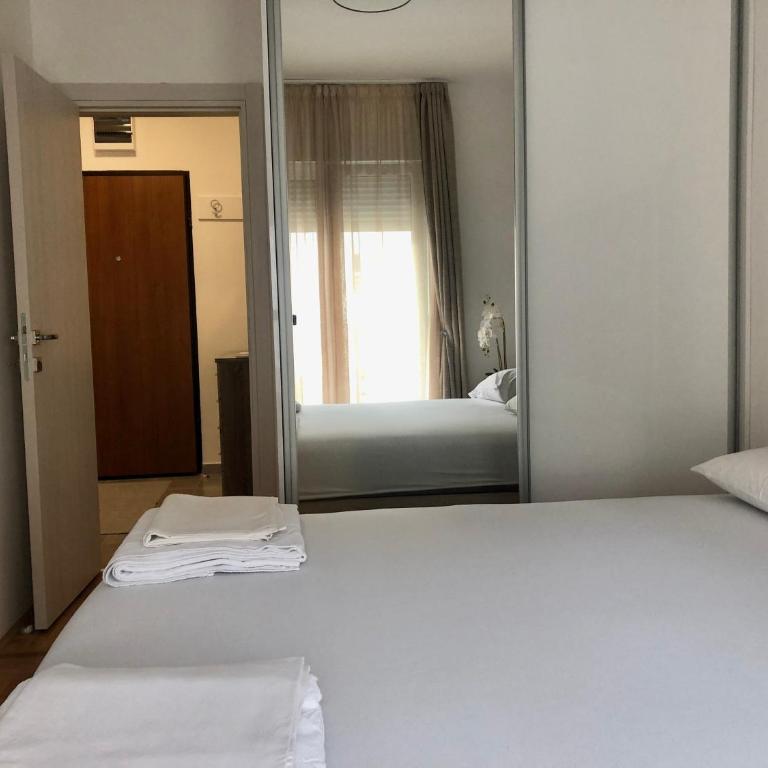 Mina Apartment - One-Bedroom Apartment - 8