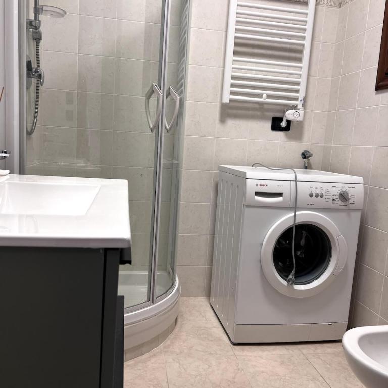 Appartamento 37 Varazze - Appartamento con 2 Camere da Letto - 38