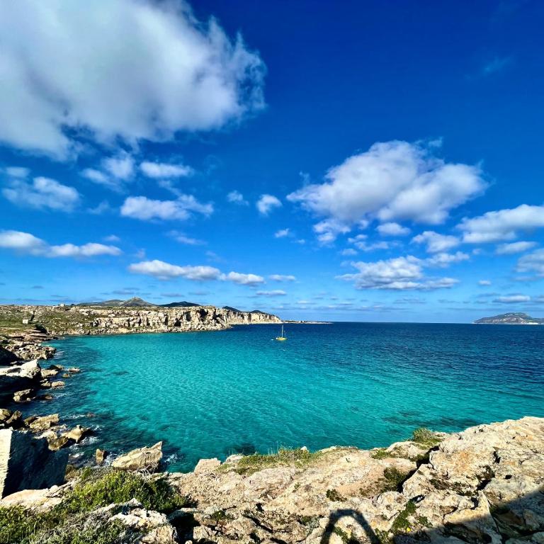 Al centro con panorama Favignana Isole Egadi - Appartamento con 2 Camere da Letto - 20