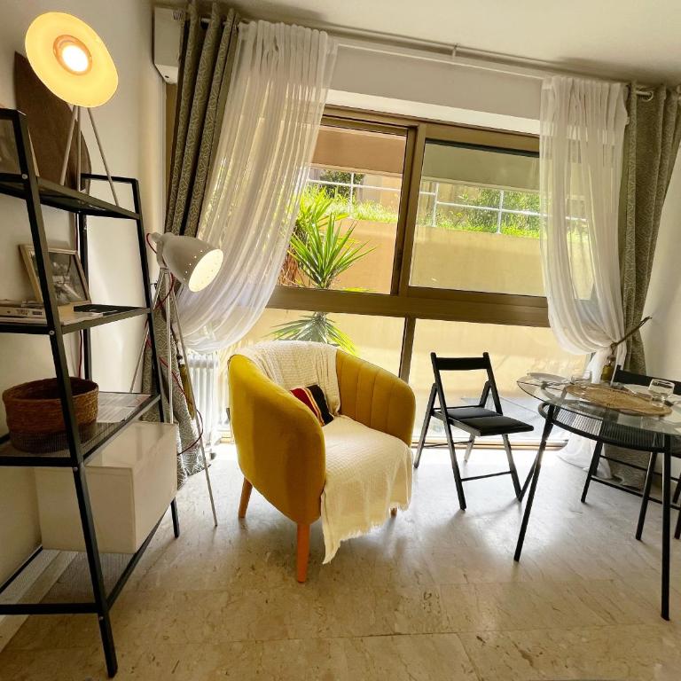 A G Cocon Massenet 2 - Grimaldi - Promenade Des An - Studio Standard - 4