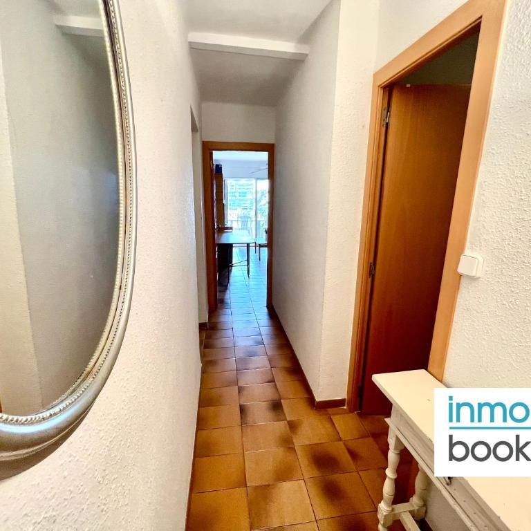 Ebromar Salou Aartment - Three-Bedroom Apartment - 9