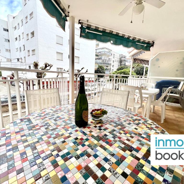 Ebromar Salou Aartment - Three-Bedroom Apartment - 24