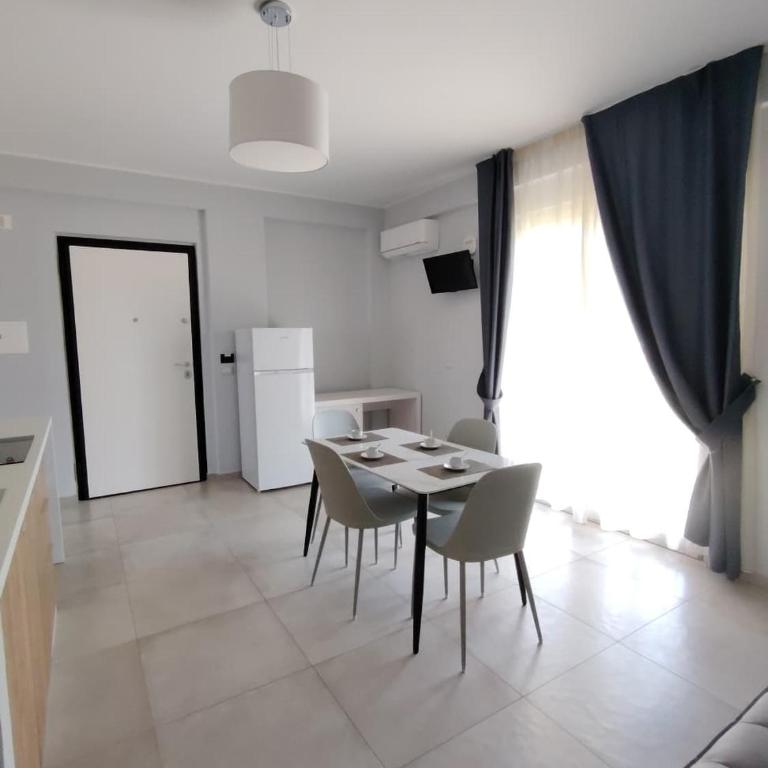 OndaMaris Tropea - Apartment with Sea View and Swimming Pool Access - 15