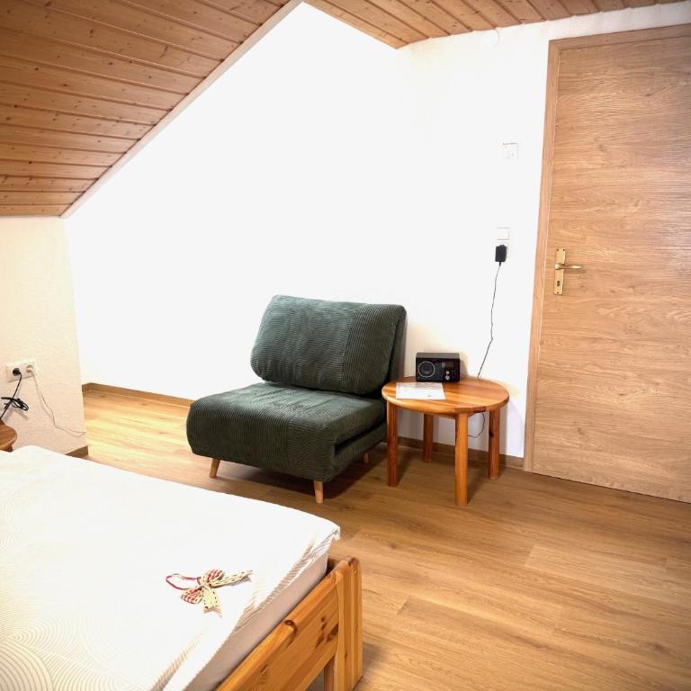 Gästehaus Kling - Apartment mit Blick auf die Berge - 1