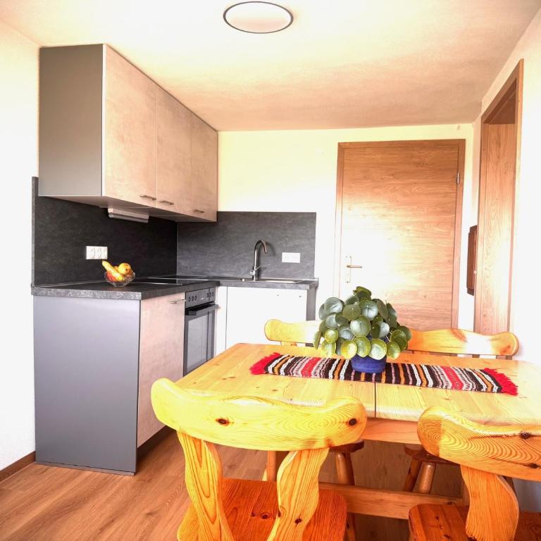 Gästehaus Kling - Apartment mit Blick auf die Berge - 10