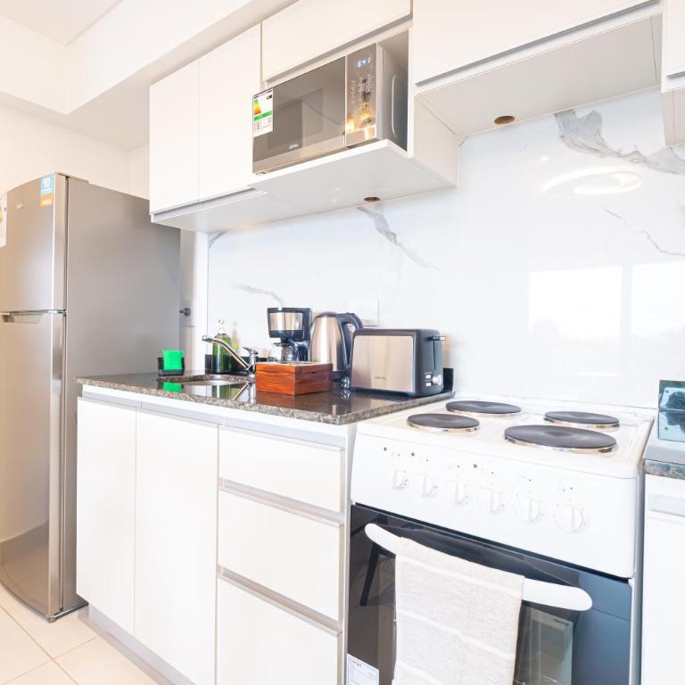 Mono Premium Balcón-Pileta-Zona Top - Apartamento de 1 dormitorio - 54