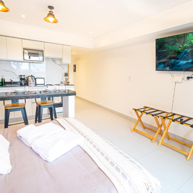 Mono Premium Balcón-Pileta-Zona Top - Apartamento de 1 dormitorio - 62
