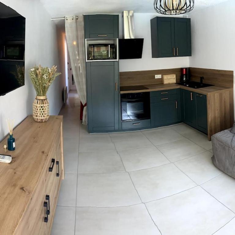 Gruissan Apartment - Appartement avec Balcon - 7