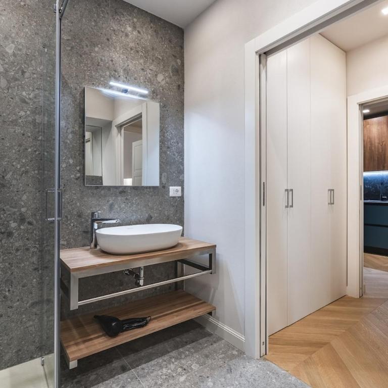 Toc Toc Boutique Apartment in Santa Croce - Appartamento Deluxe con 2 Camere da Letto - 39