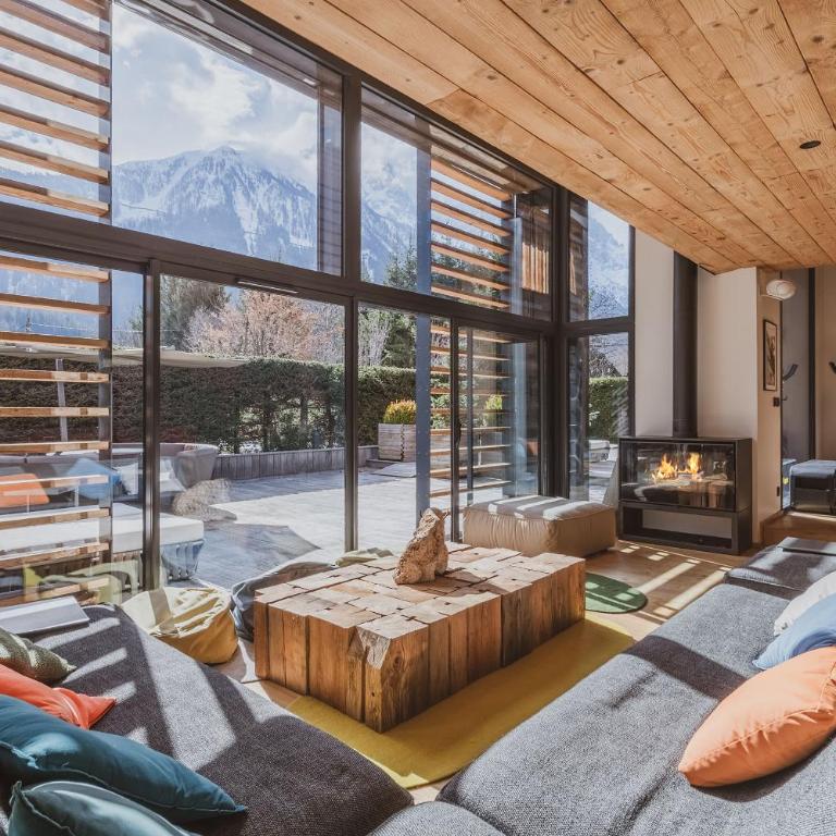 Chalet contemporain vue montagne - Chalet - 1