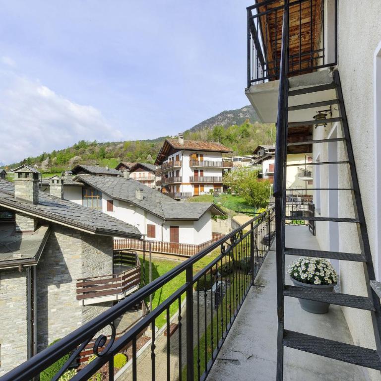 Le Foyer - Relax in val d'Ayas - Appartamento Deluxe con 2 Camere da Letto e Balcone - 28