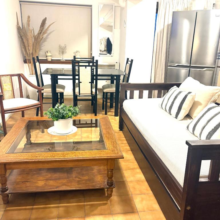 CALIDO y confortable depto, en el centro De Mendoza - One-Bedroom Apartment - 16