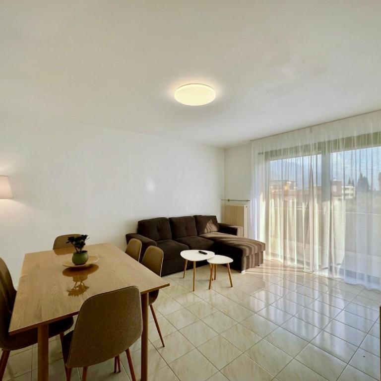 1Dest - Riva Lake Retreat - Appartamento con 3 Camere da Letto e con Balcone - 10