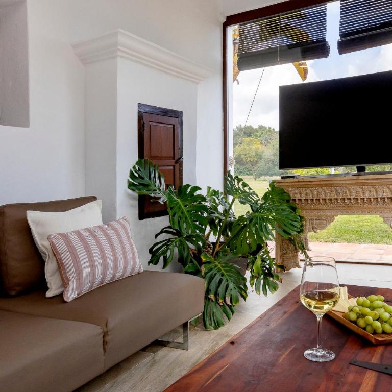 Villa Near Ibiza Town sleeps 12,14 - Villa - 25