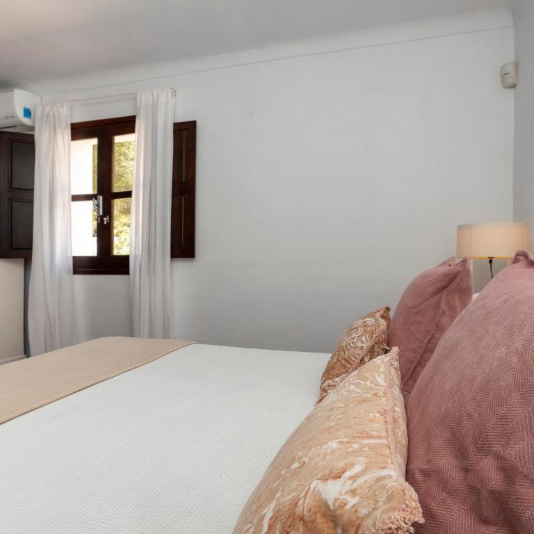 Villa Near Ibiza Town sleeps 12,14 - Villa - 57