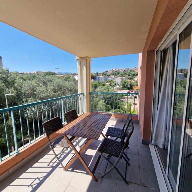 Studio luminoso terrazza e vista di Porto-Vecchio - Appartamento - 12