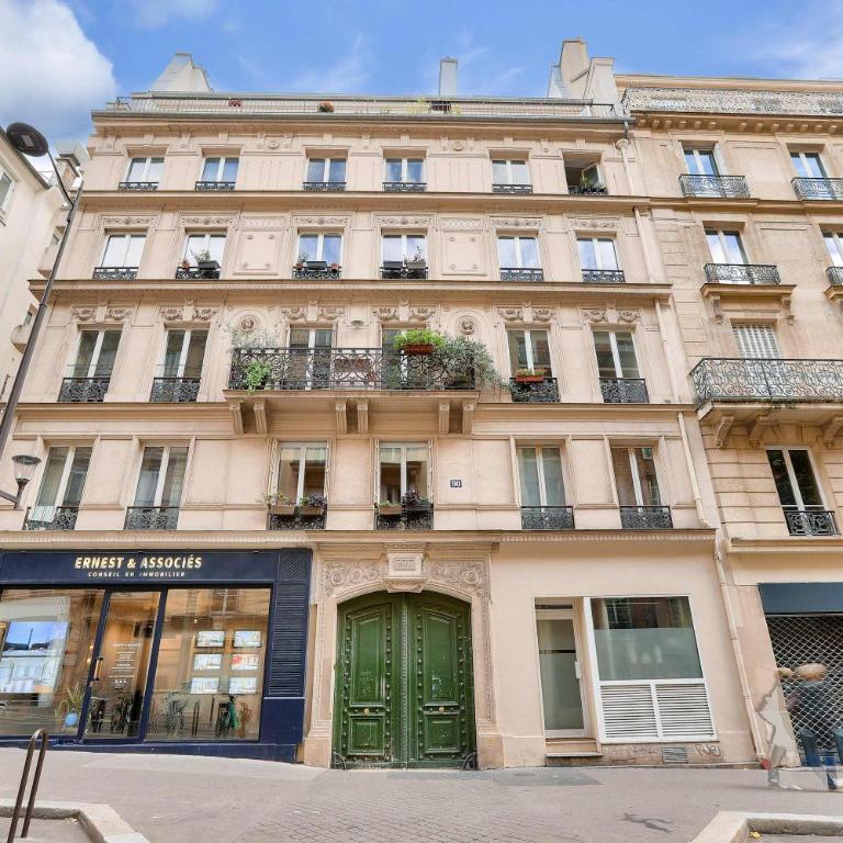 Bright apartment in the 10Arr. - 4 people - Appartement 1 Chambre - 23