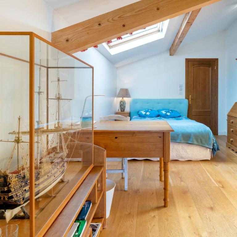 Chambre d'hôtes d'Émilie - Chambre Quadruple avec Baignoire - 11