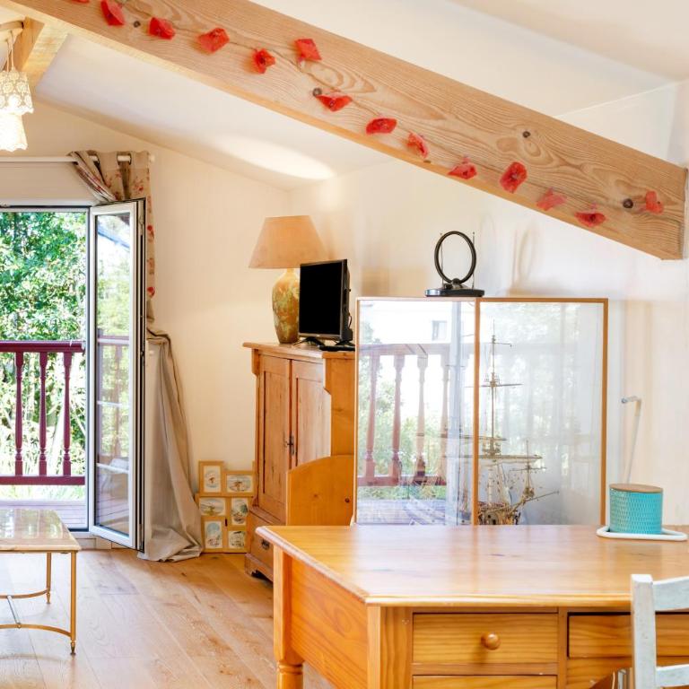 Chambre d'hôtes d'Émilie - Chambre Quadruple avec Baignoire - 6