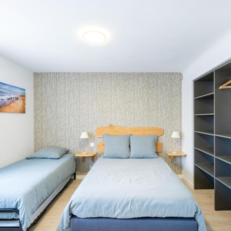 Chambres D'hôtes Madan'hôte - Chambre Triple - Vue sur Ville - 1