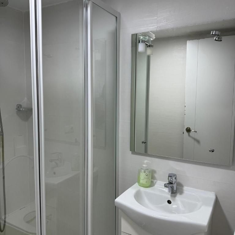 The prince home - Two-Bedroom Apartment - 12