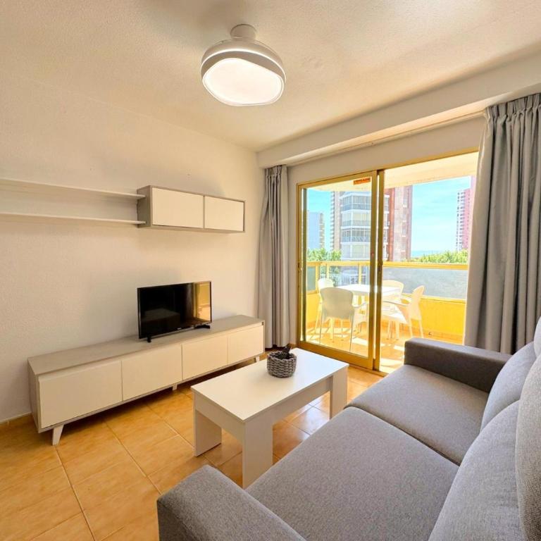 Torre Gerona 7 - Two-Bedroom Apartment - 14