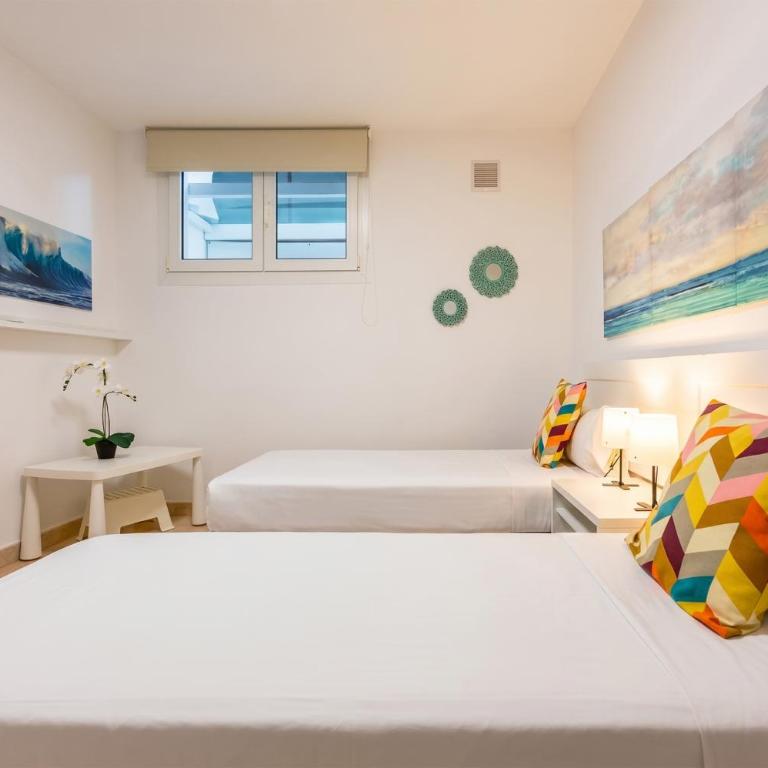 Villa Oasis Beachfront Corralejo By Holidays Home - Three-Bedroom Villa - 8